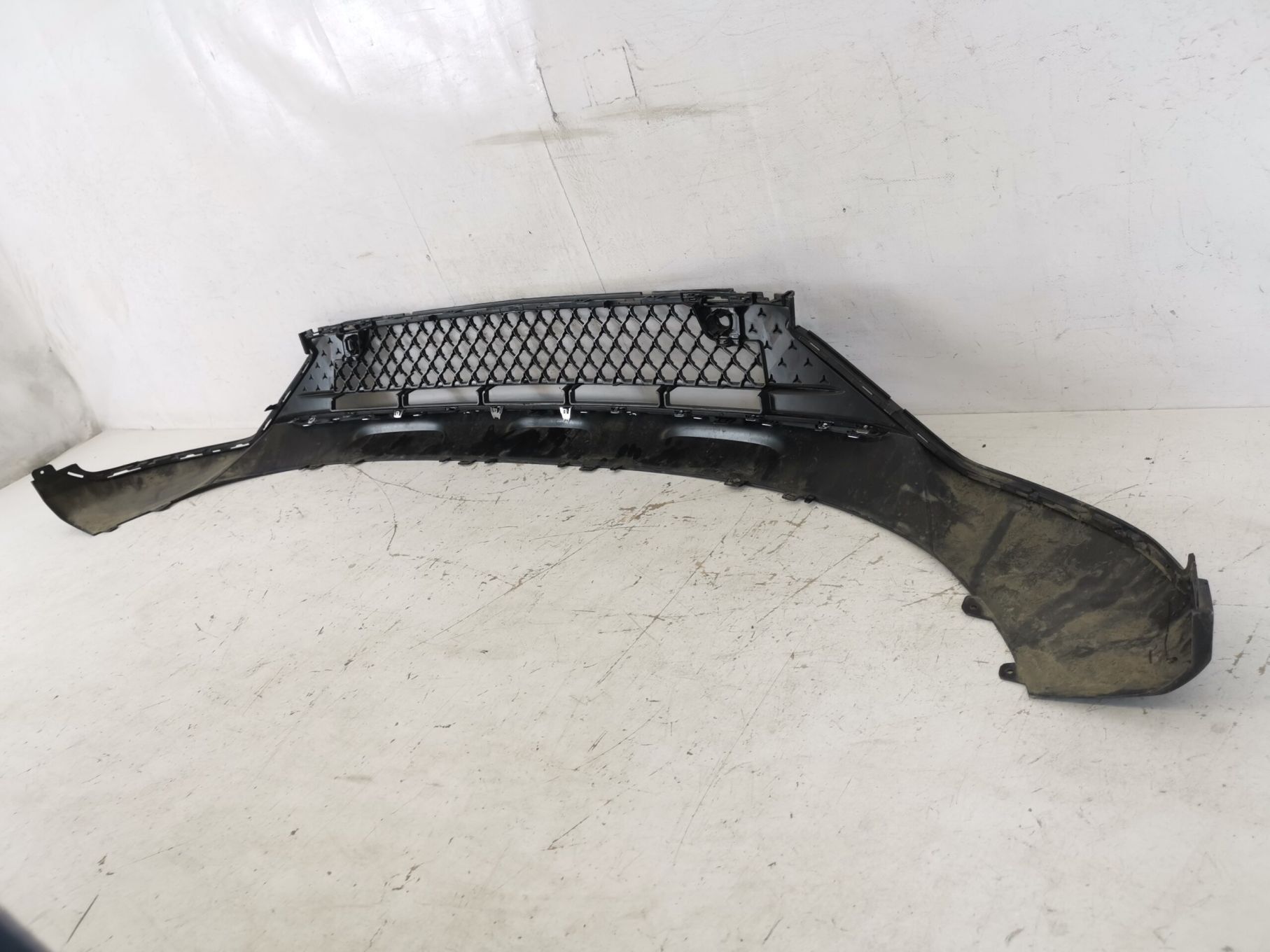 Grila Centrala Inferioara AMG Mercedes-Benz  GLC 1 2023 2024 AMG Origi