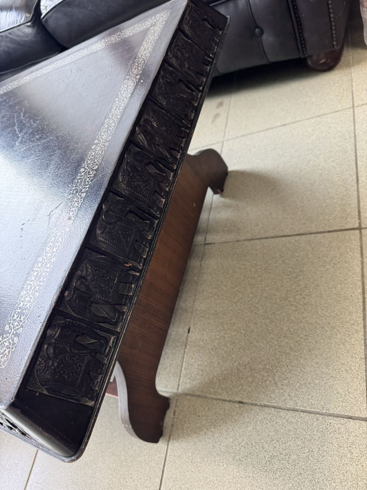 Диван/ маса/ барок/ франция/ тип Честърфилд Chesterfield/ Англия