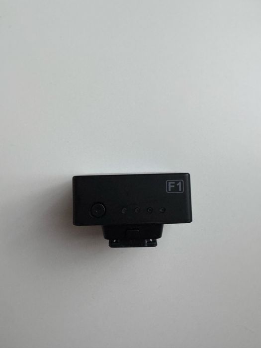 Sony Zv-1 + светкавица Megalight