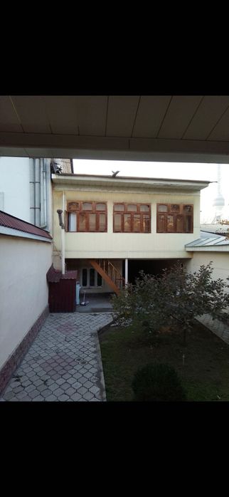 Тошкент шахар Юнусобод тумани , Бодомзор махалласи .