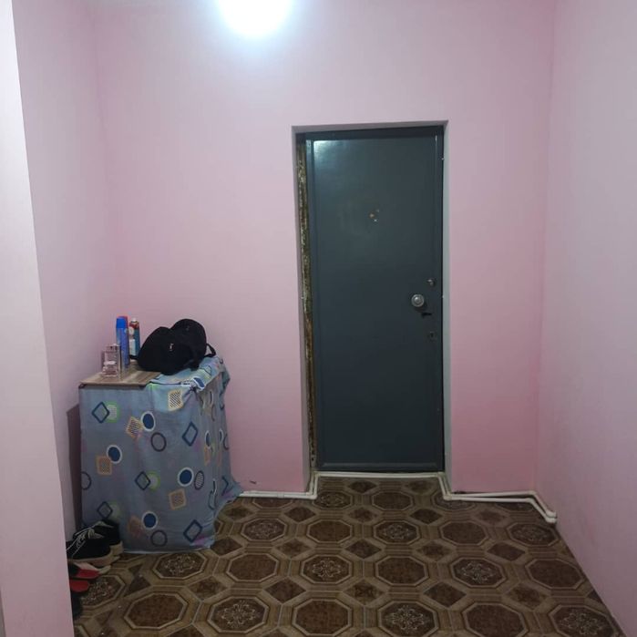 Квартира 3хона 3таж 4а мкр 7 дом 9кв срочно