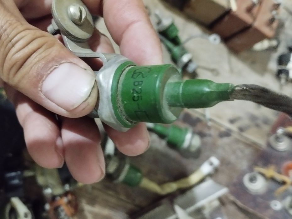 Диот диот сотилади