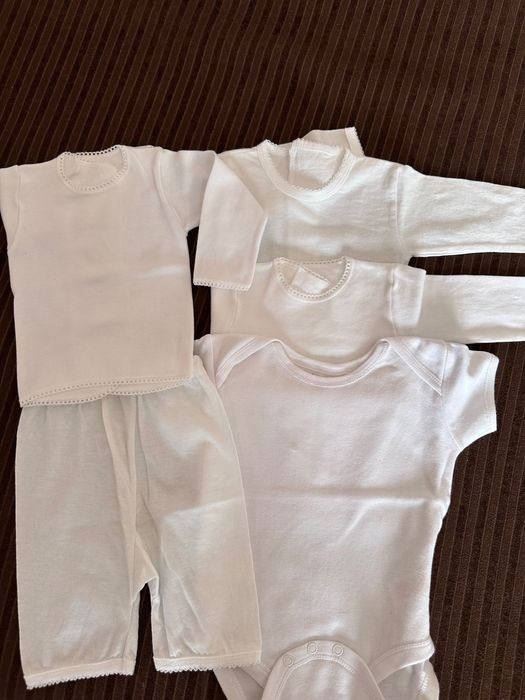 Бебешки дрехи за момиче