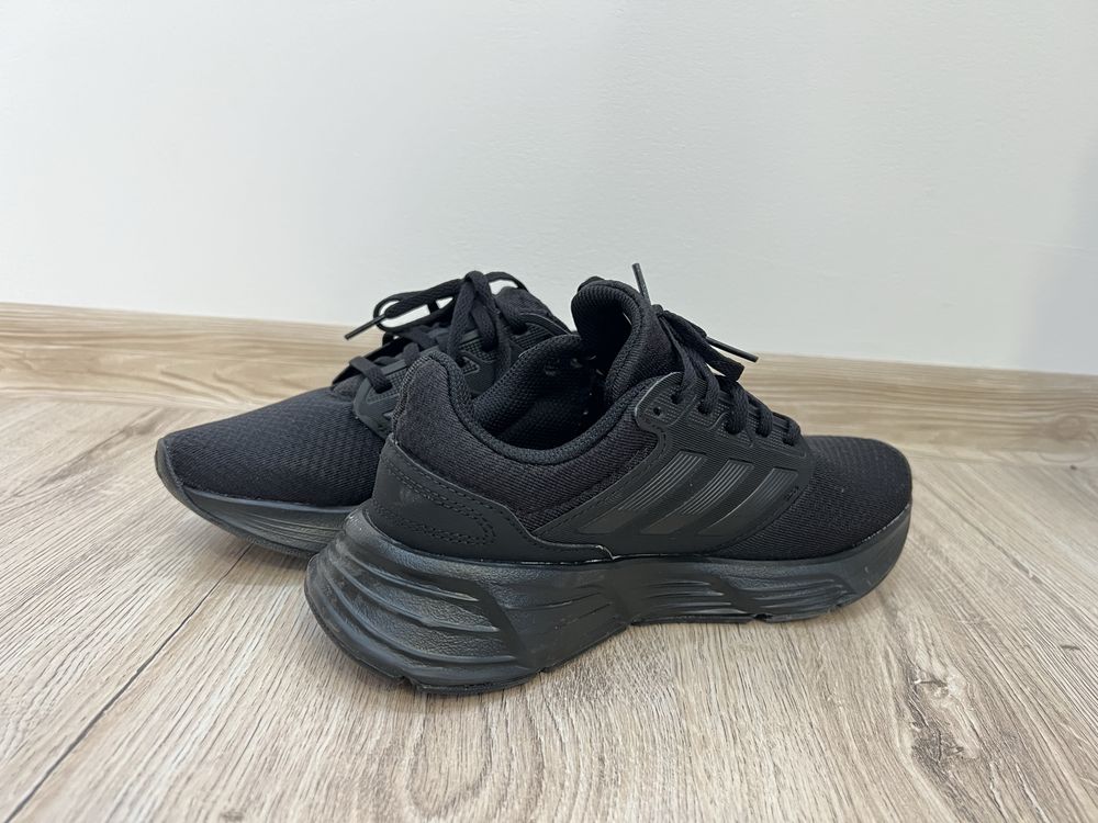 Дамски Маратонки Adidas
