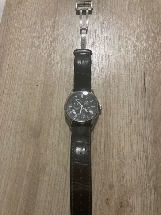 Часовник Orient sun and moon автоматик
