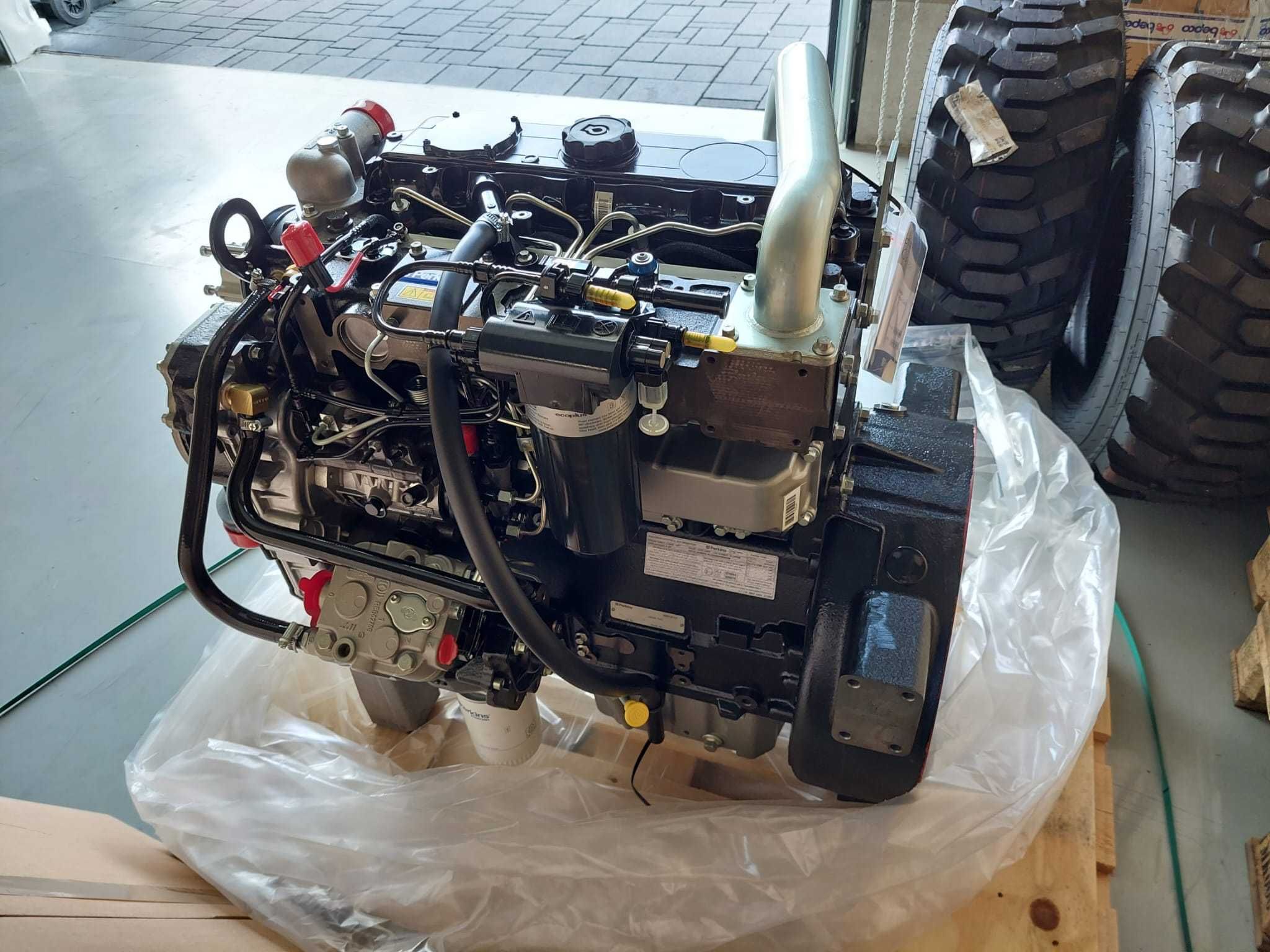 Stoc Motor Perkins PERKINS NL38898, 1104D-44T pentru taf, nou