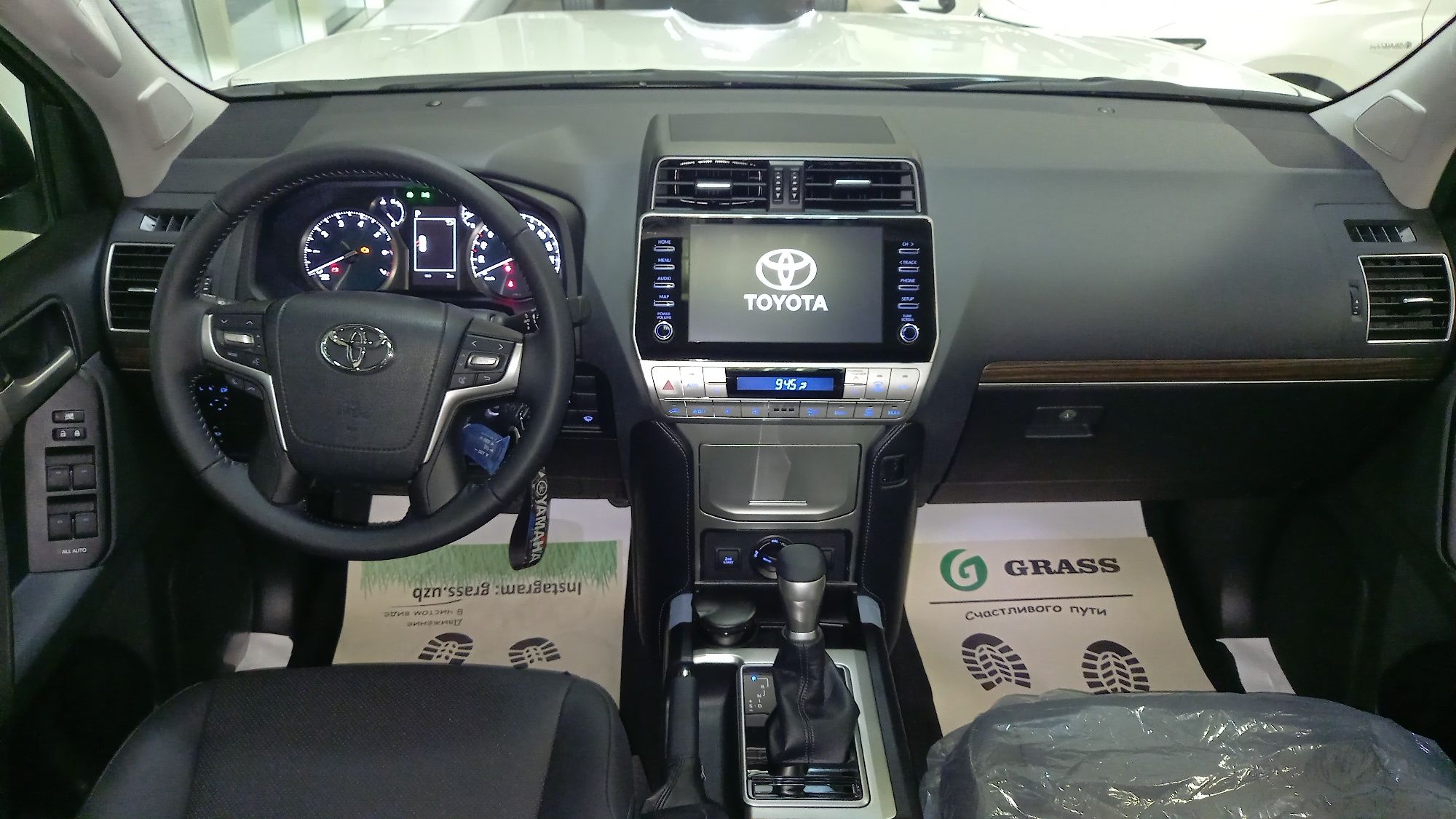 Toyota Land Cruiser Prado 2024 год в Наличии