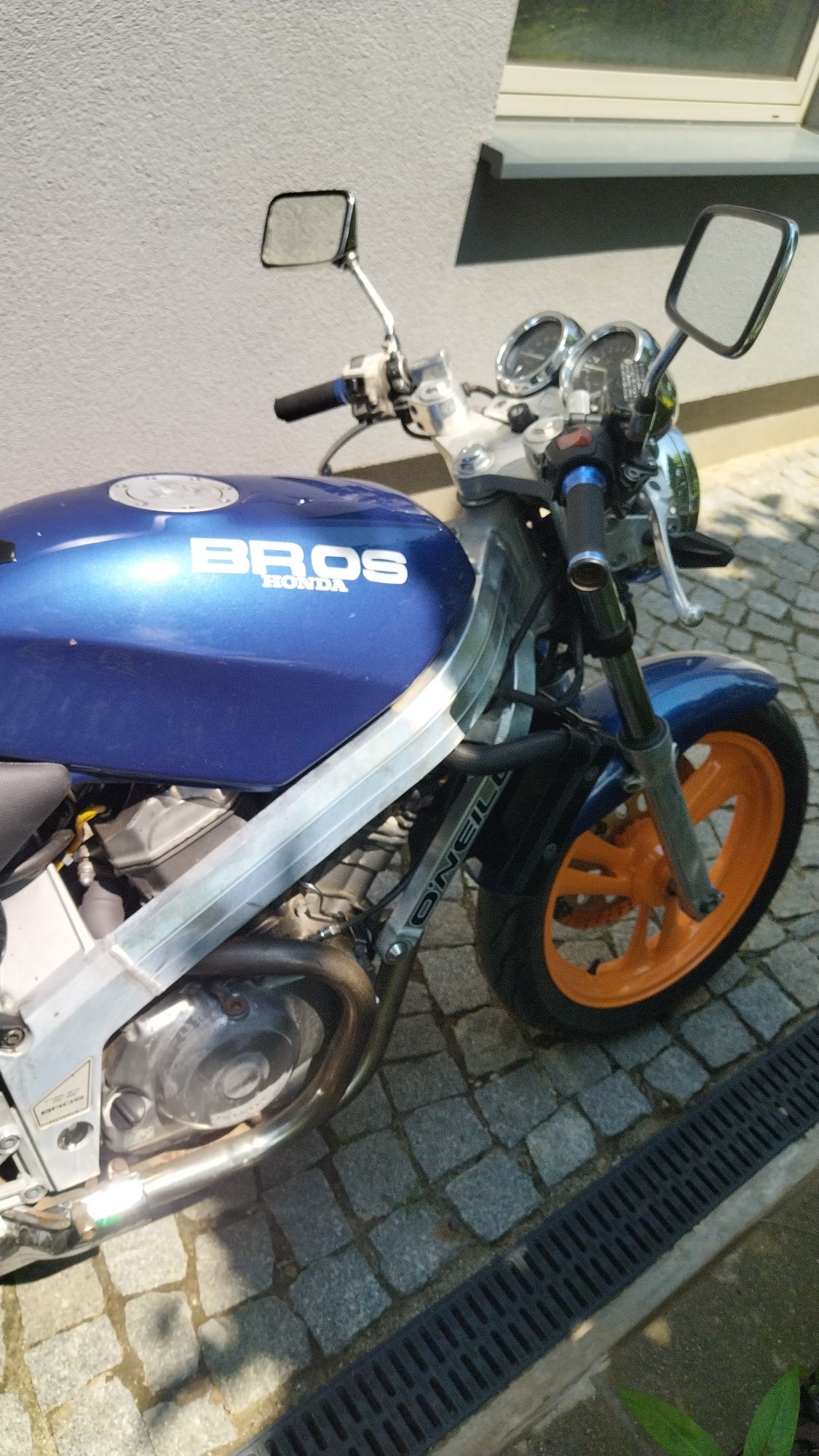 Заменям Хонда брос хоук 650