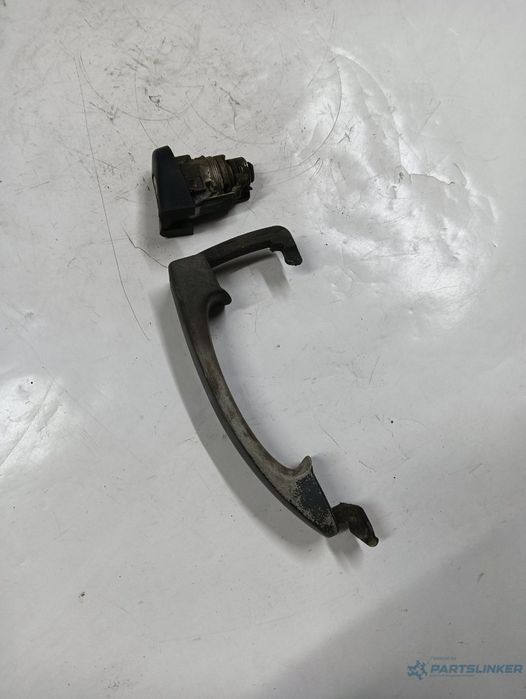 Mâner ușa  stanga fata VOLKSWAGEN CADDY III Box 2KA, 2KH, 2CA, 2CH 2004 - 2015
