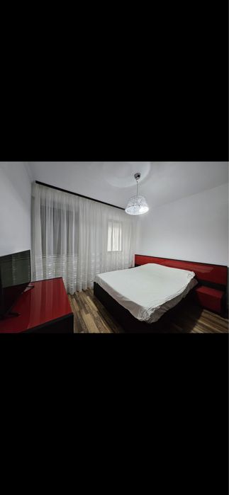 Persoana fizica Vand  Ap. 2 camere Mamaia zona hotelului Ambasador