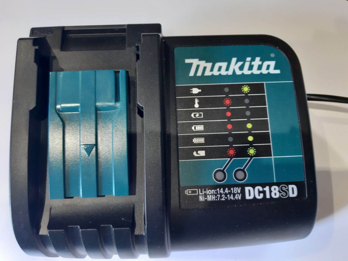 Makita Зарядно устройство DC18SD