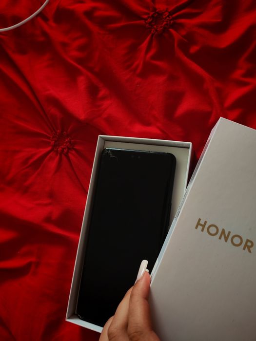 Honor 200 Pro folosit