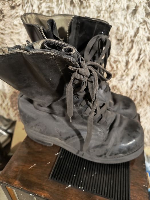 Продаю полу сапожки военные авиационые