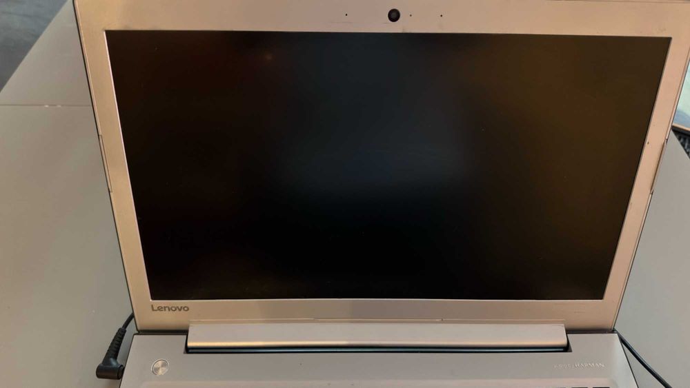 Laptop Lenovo IdeaPad