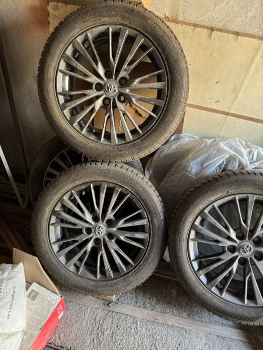 Продам зимнии шины с дисками