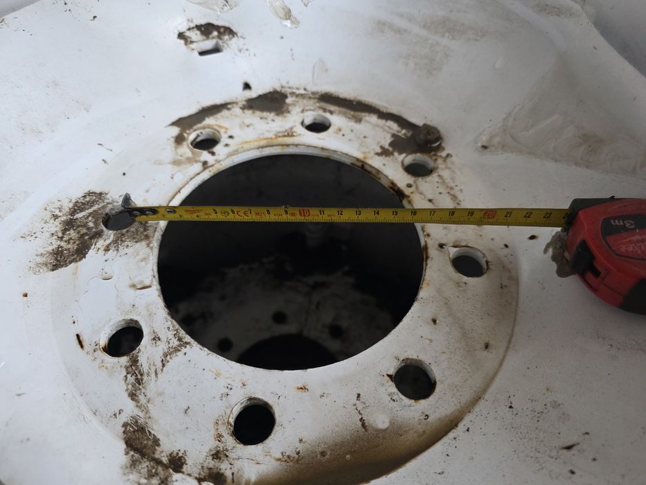 Anvelope cu geanta Deutz,Same Lamborghini14,9 R24,380/85R24