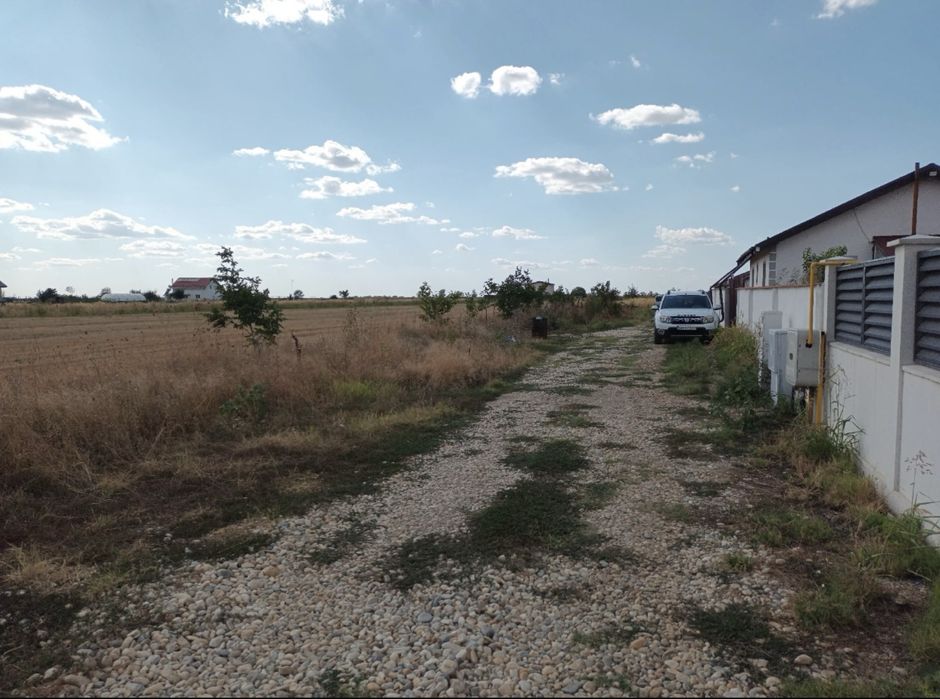 Teren intravilan 1275mp Adunatii Copaceni Giurgiu -utilitati la strada