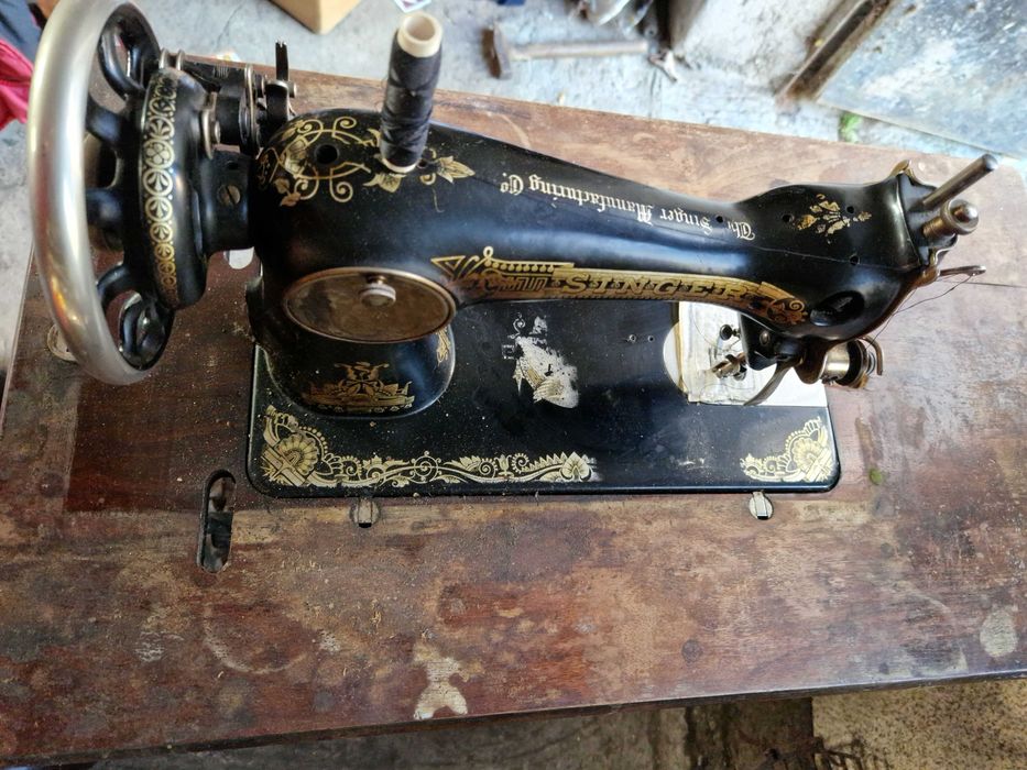 Singer - стара шевна машина (антика)