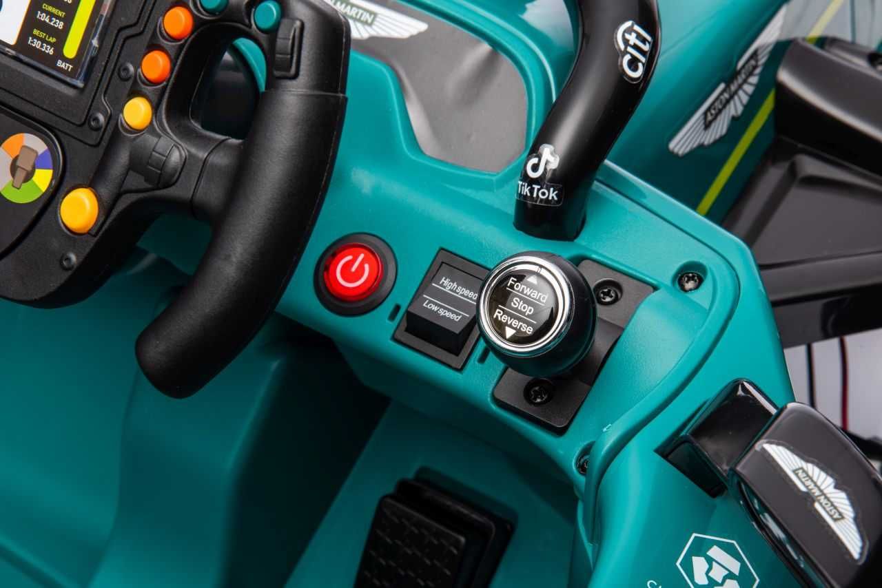Лицензиран Акумулаторен Детски Булид F1 Aston Martin Cognizant Aramco