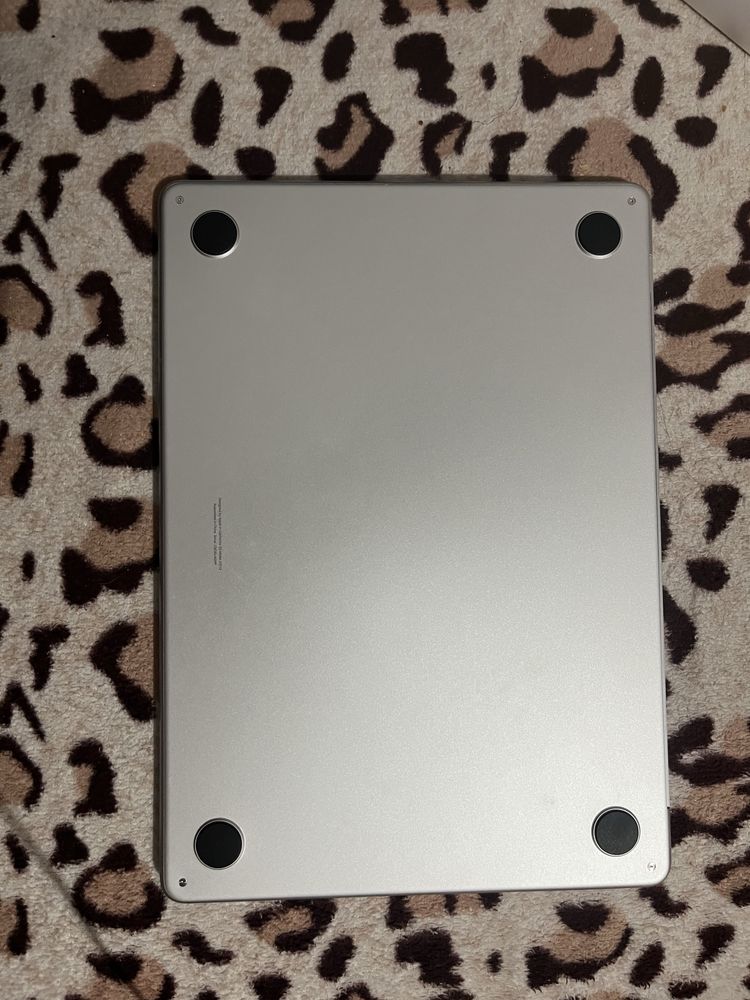 MacBook Air 13 m3 512 GB