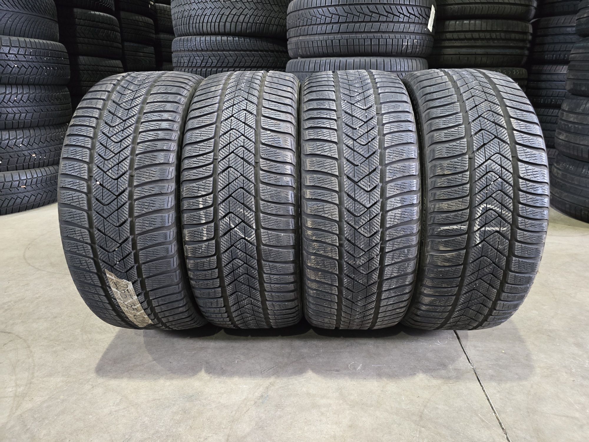 255/35/21 PIRELLI 4бр