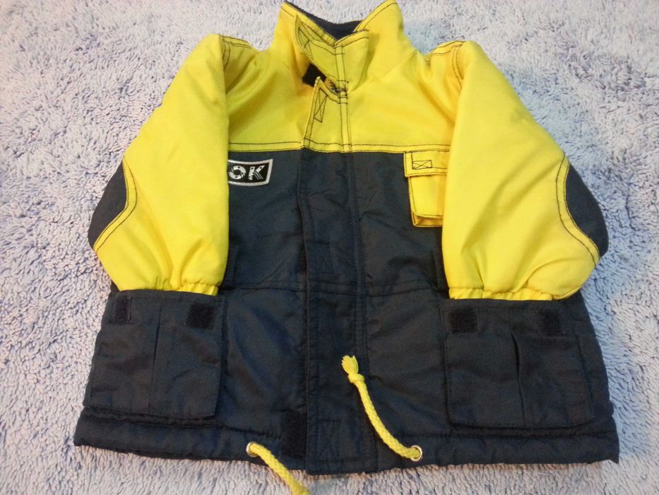 Geaca bebe, marimea 74, impermeabila