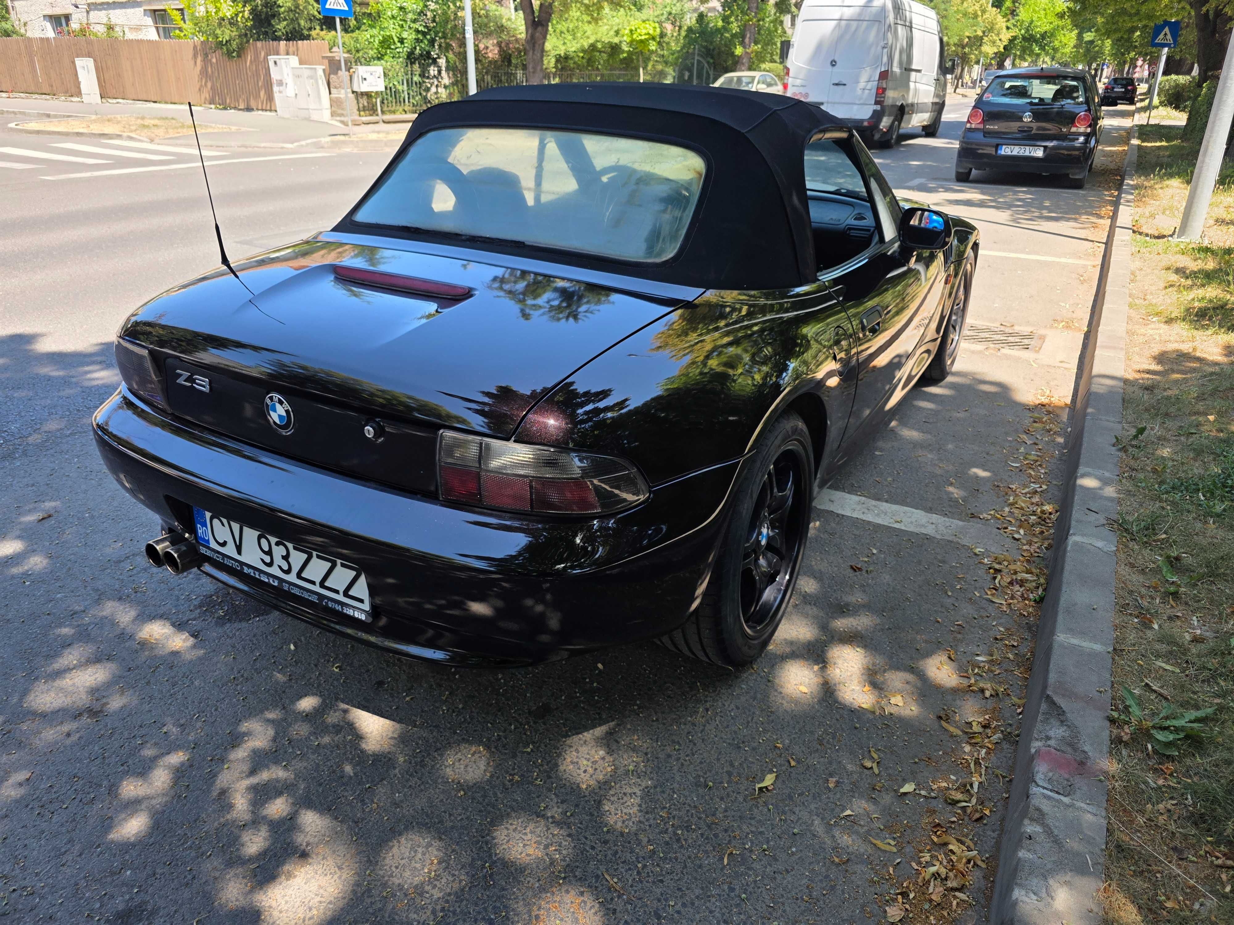 BMW Z3 1.8 Roadster din prima serie, anul fabricatiei 1996