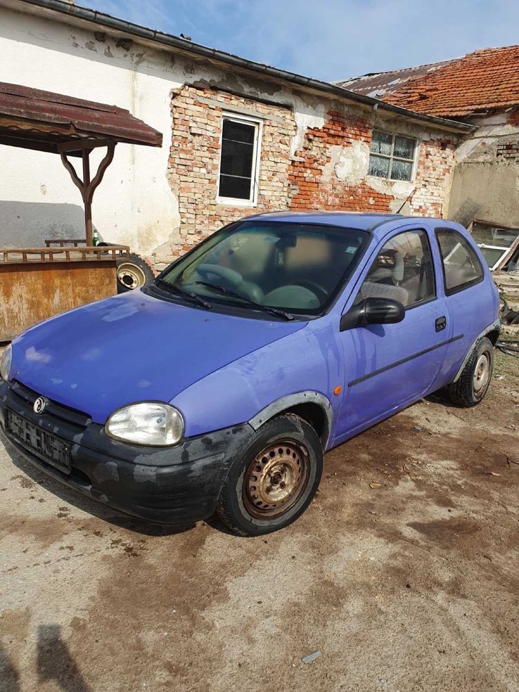 Opel Corsa B 1.2 - НА ЧАСТИ