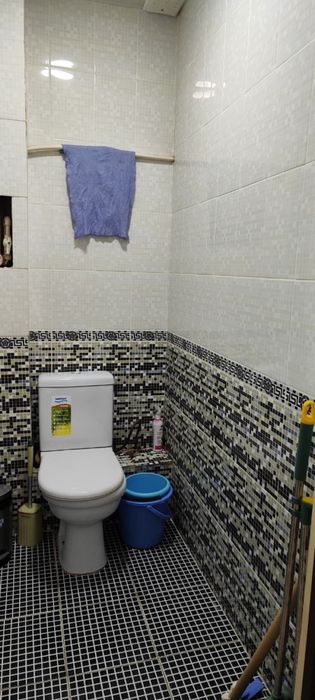 Провдется или обмнен на дом, квартира  возле 13 школы Galaba 7B