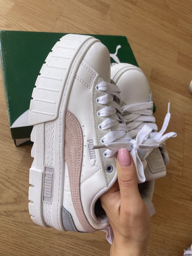 Дамски кецове Puma Mayze Mix