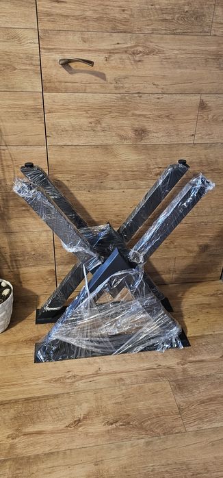 Дизайнерски крака за маса