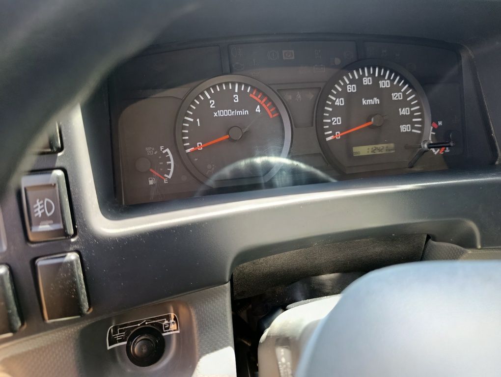 Isuzu senji 2023