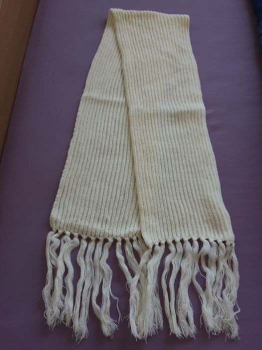 Дамски к-т, чанта и шалове