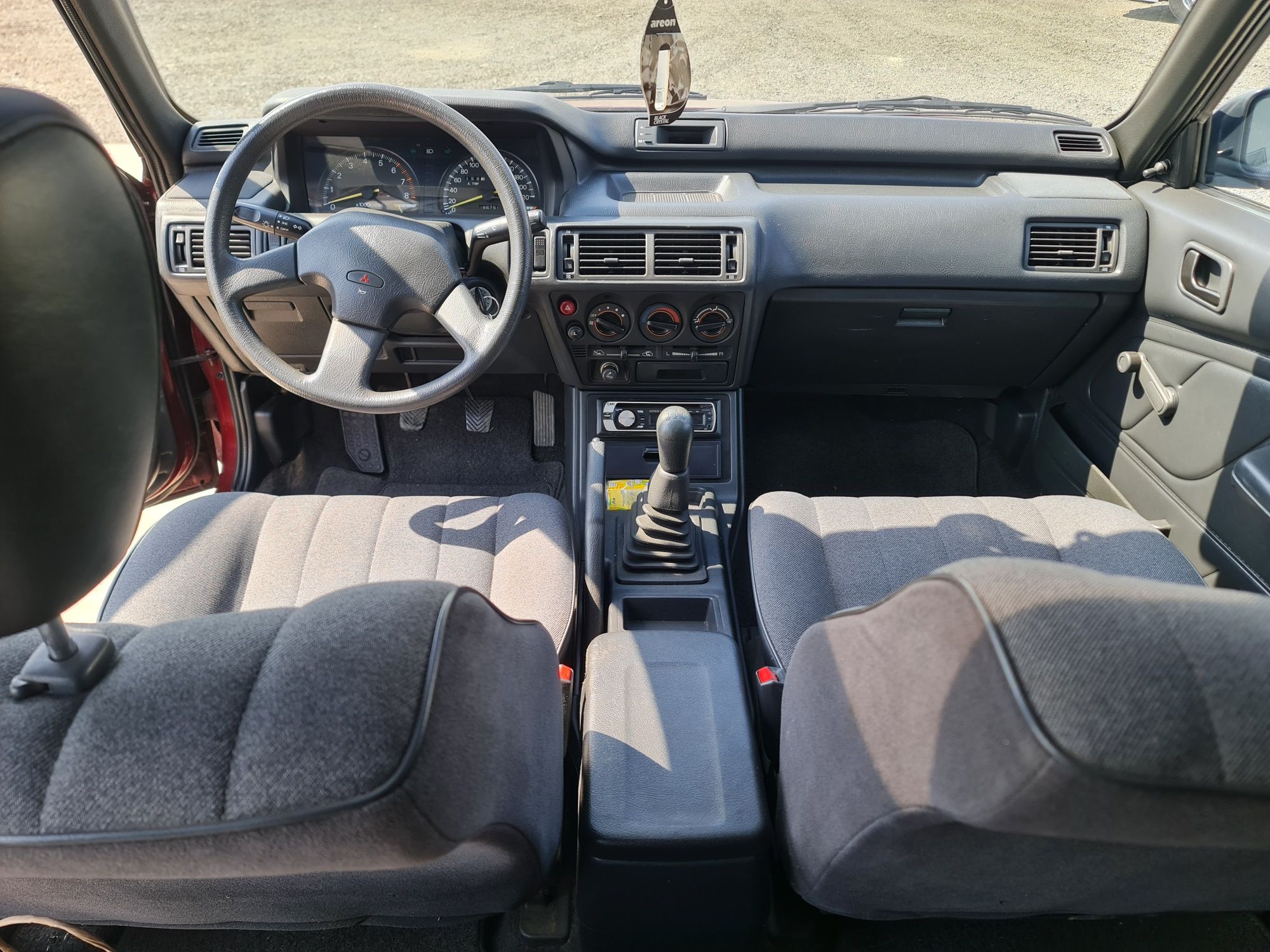 Vand mitsubishi galant 1.8