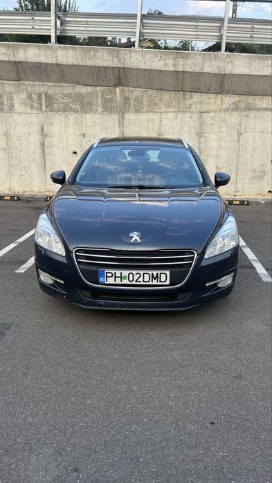 Peugeot 508 SW.