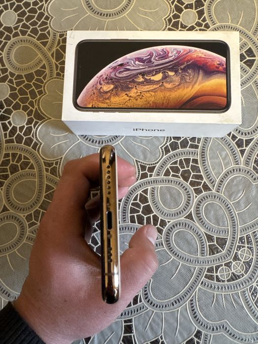 IPhone Xs xolati idyal yomkis 73% ishlashi zor aybi yoq