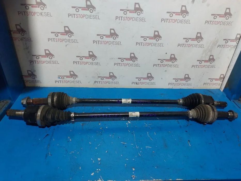 Planetara  stanga dreapta  spate Hyundai Tucson 2013 2014 2015 2016 2017 2018 2.0 d 4x4  49600d7000  49600-d7000  49600 d7000