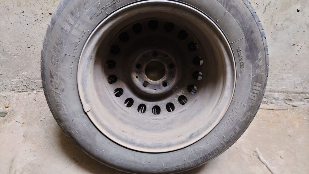 Летни гуми с джанти Mercedes w124