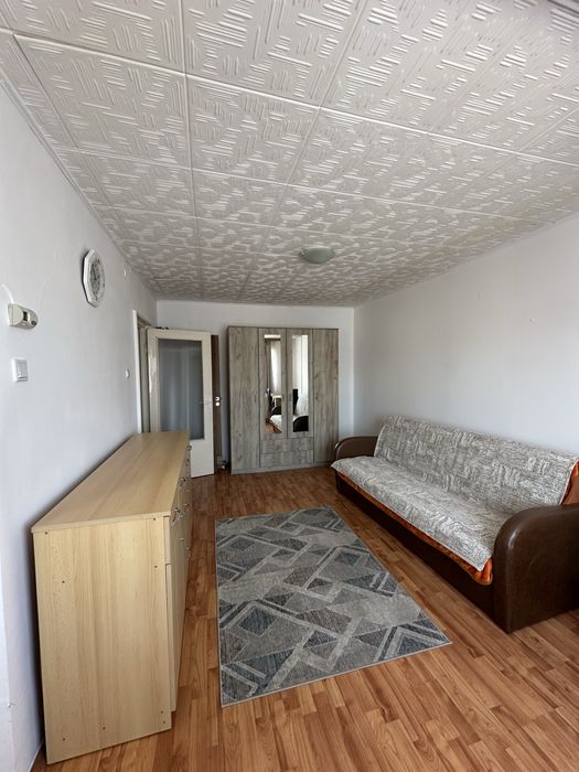 Vând / închiriez apartament cu 1 cameră - Cotul Mic Lugoj
