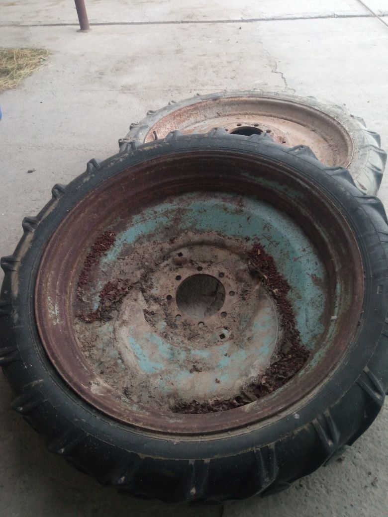 Traktor Balon 13.6 2ta kamir pakrushka