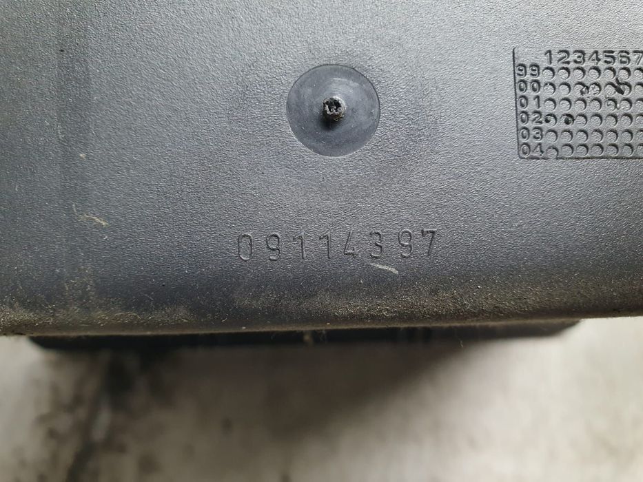 Ornament 09114397 Opel Corsa C [2000 - 2003] 1.2 benzina Z12XE