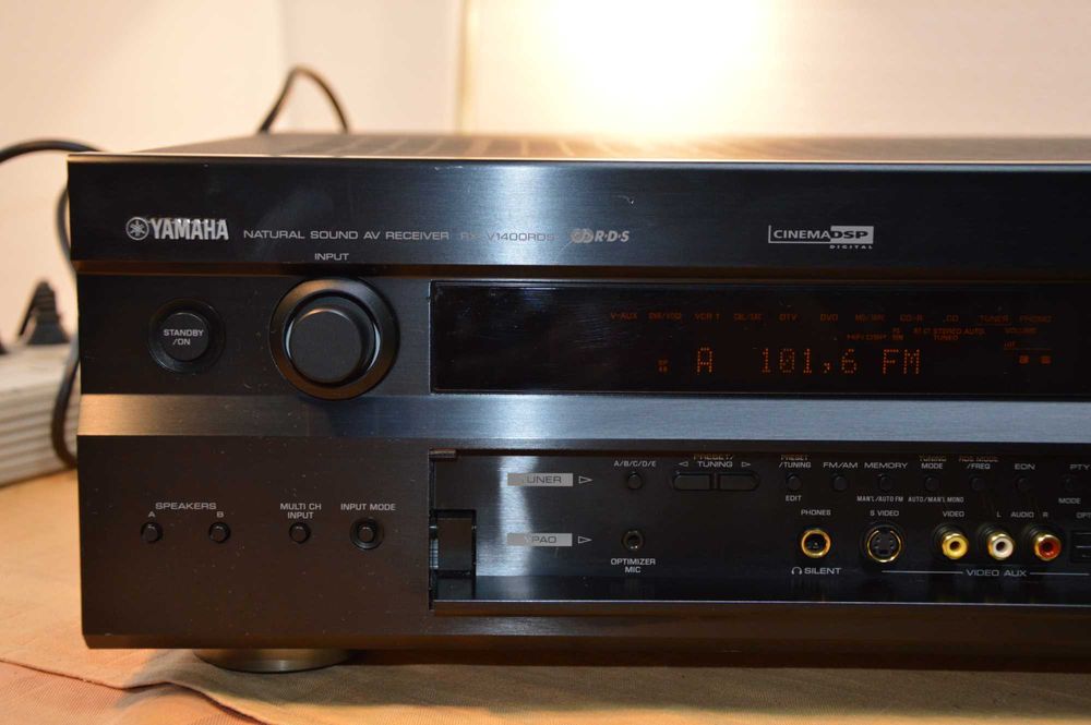 Amplituner Yamaha RX-V1400