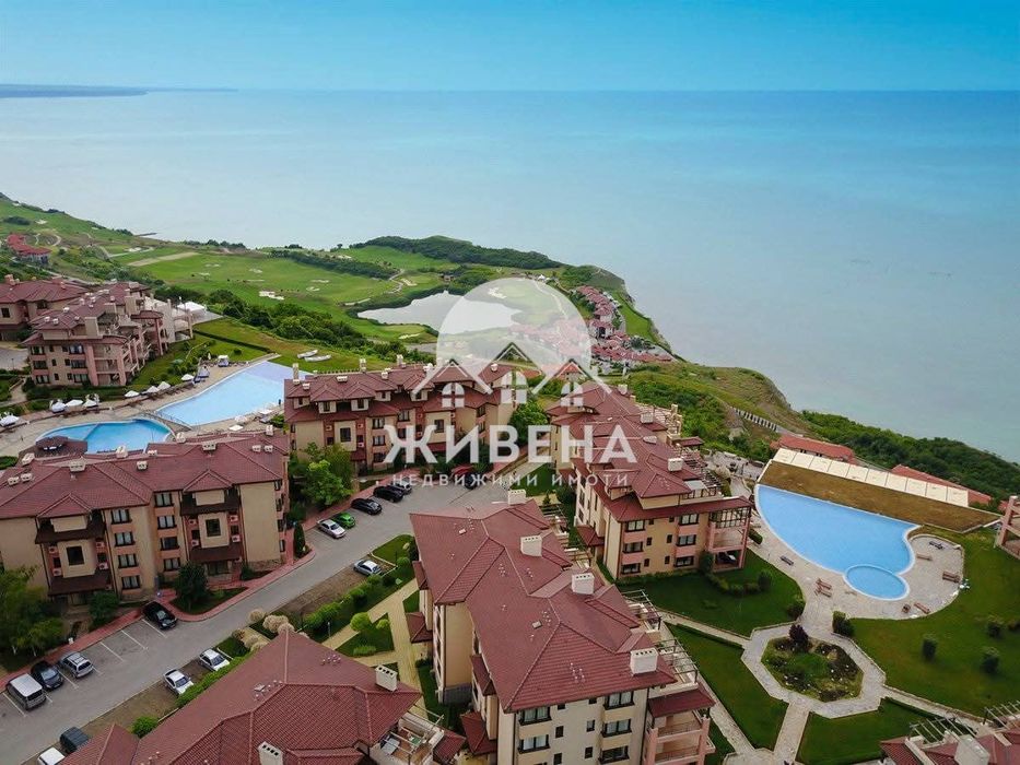 Продава се Тристаен апартамент в с. Топола, Област Добрич - 95 кв.м за 526 €/кв.м - Снимка #2