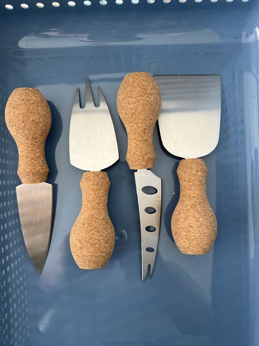 Комплект ножове за сирена