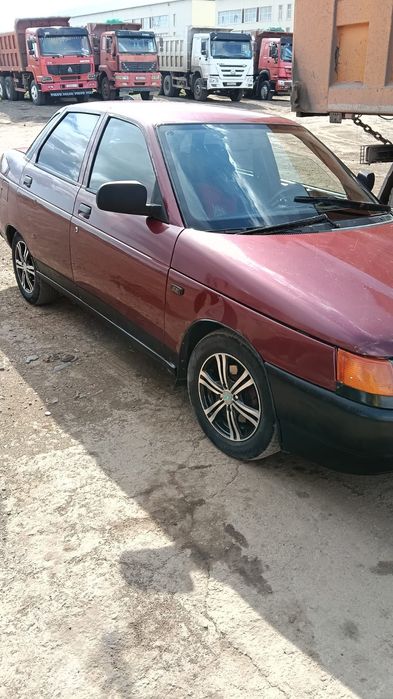Продам машину в хорошем состояние