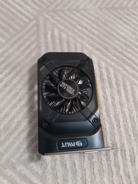 Продам две видеокарты и БП