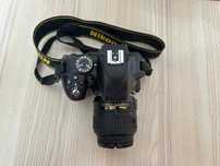 Nikon D3300 cu obiectiv 18-55mm