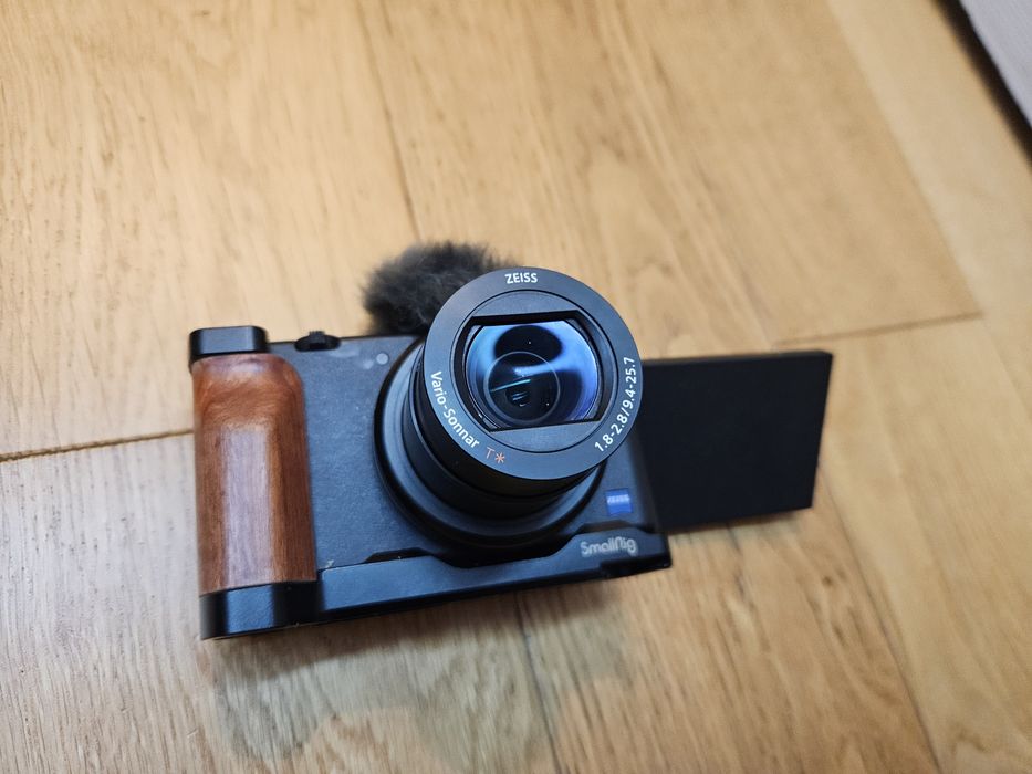 Vand Camera Sony ZV1 Vlogging Foto Video 4K