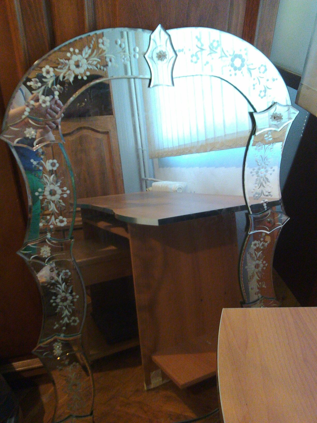 Oglinda cristal venetiana, arta de calitate superioara !