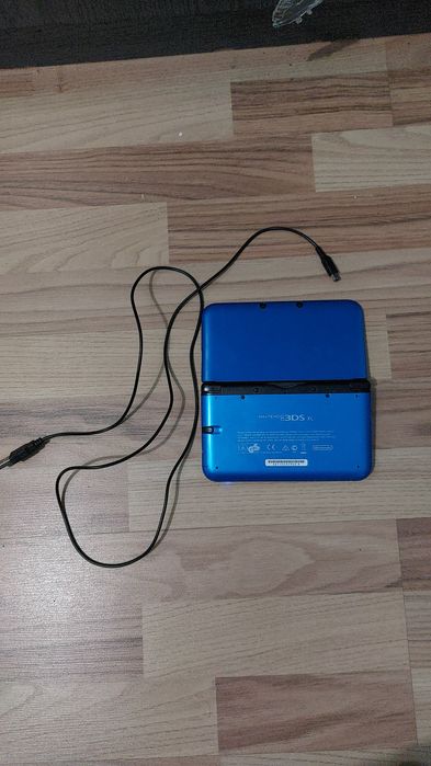 Nintendo 3ds xl blu modat